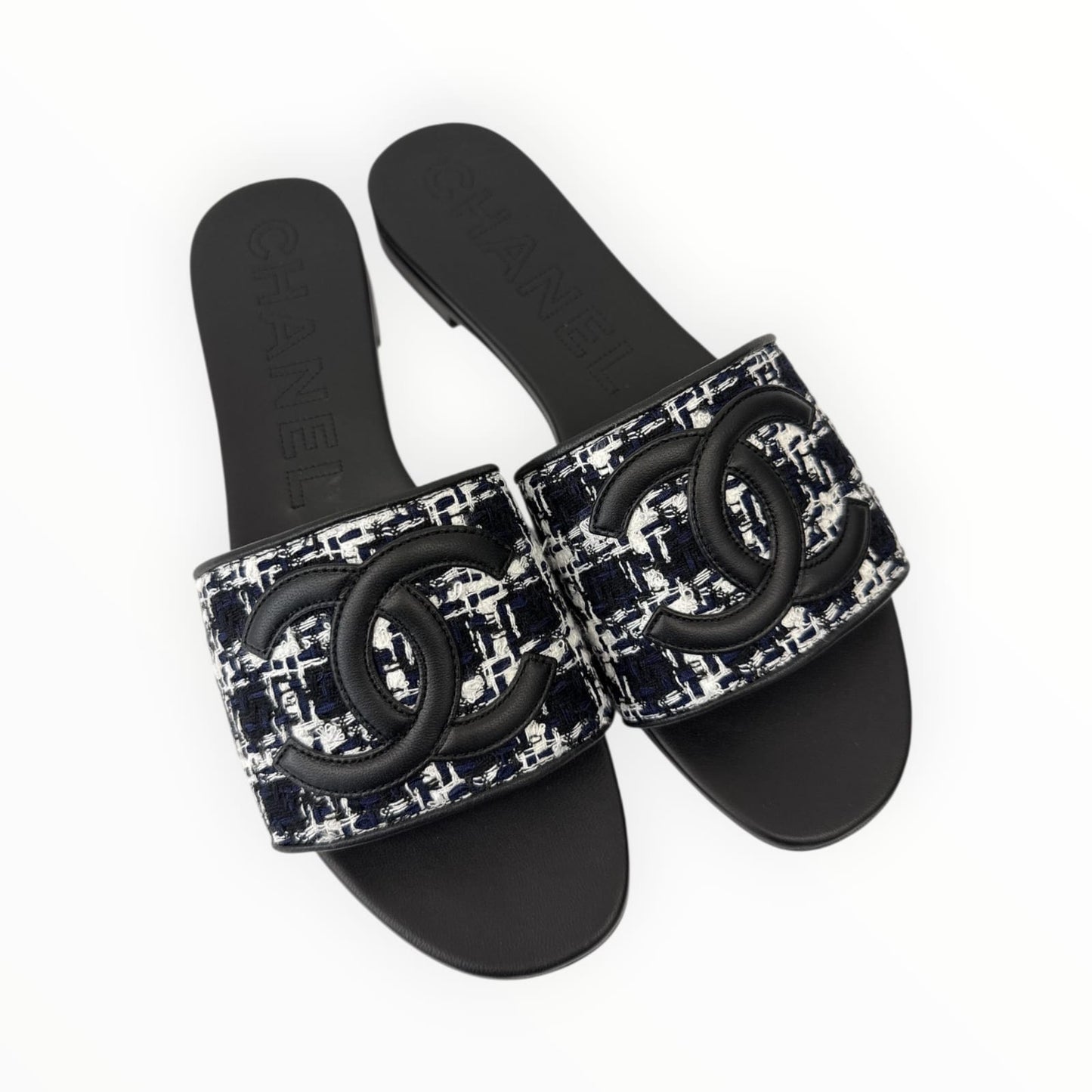BLACK WHITE AND NAVY TWEED AND LEATHER CC SLIDES SANDALS 40C