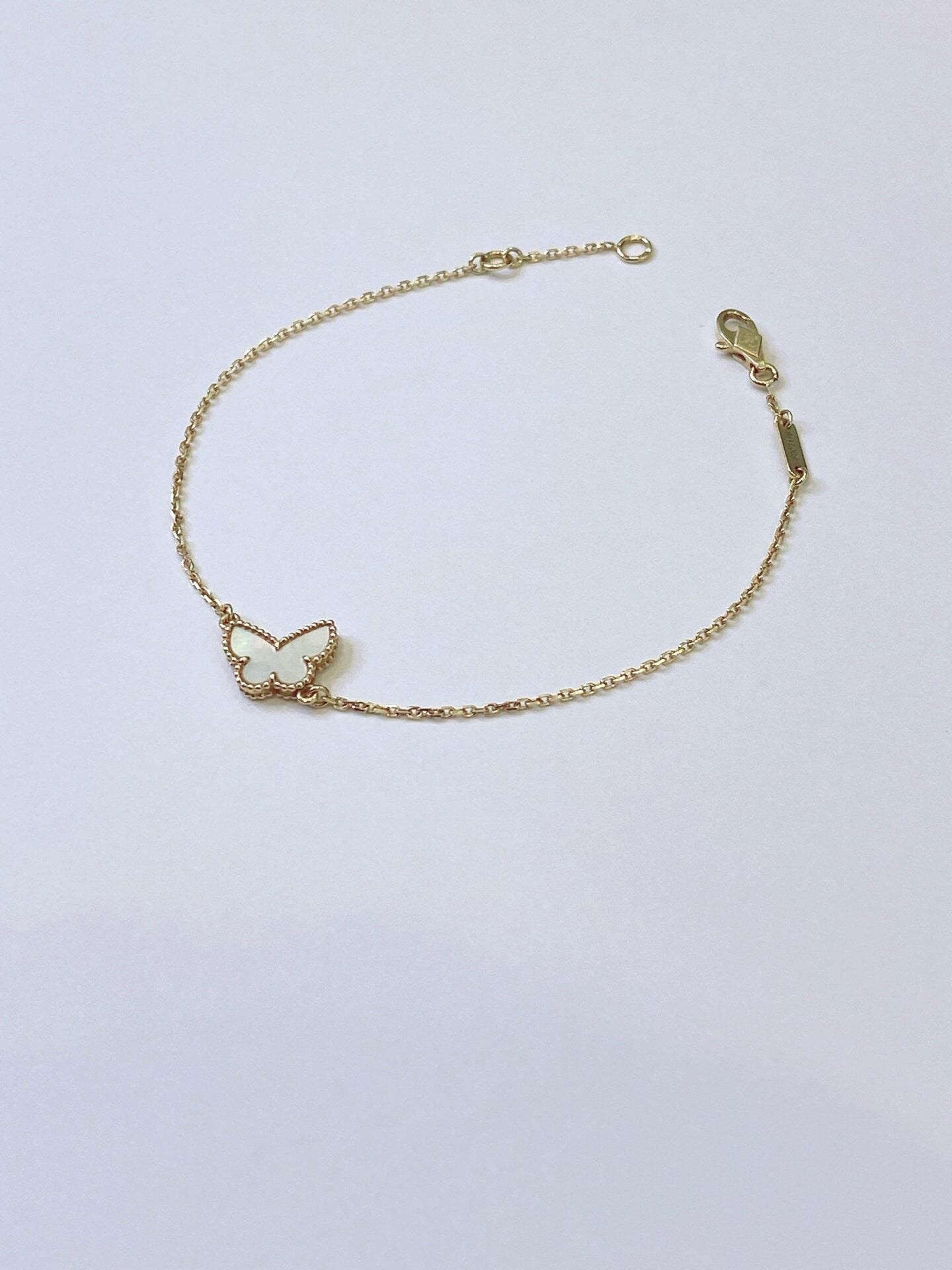 SWEET BUTTERFLY BRACELET 18K YELLOW GOLD MOTHER OF PEARL