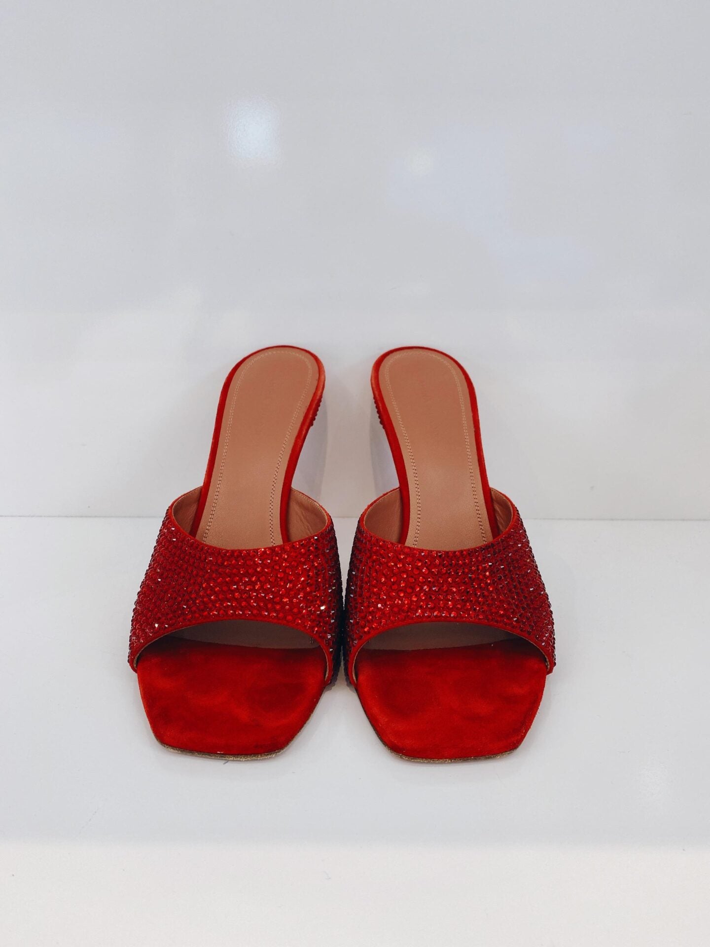 RED CRYSTAL EMBELLISED SUEDE LUPITA SANDALS 40.5