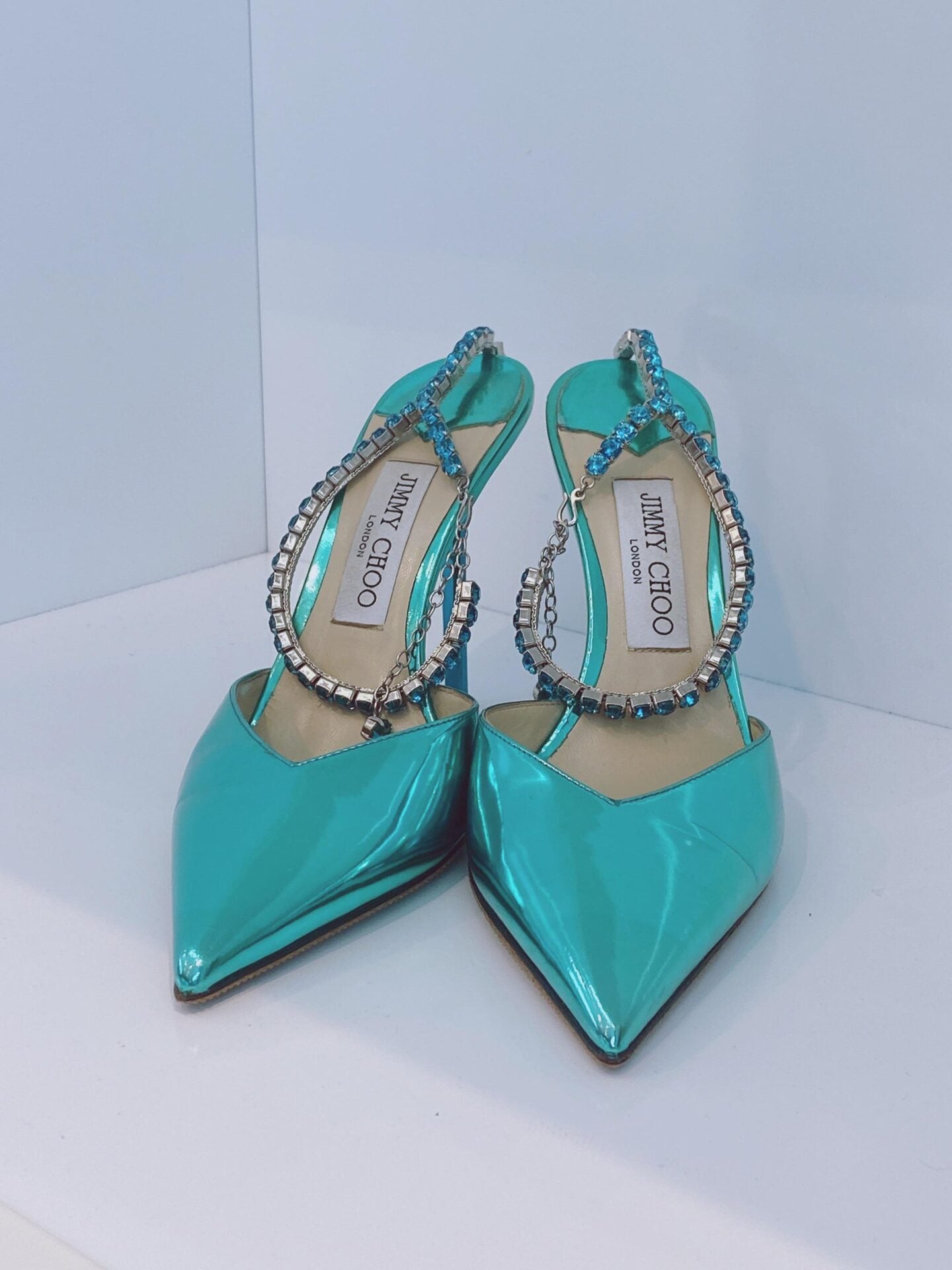 TURQUOISE PATENT LEATHER SAEDA CRYSTAL EMBELLISHED POINTED TOE PUMPS 39