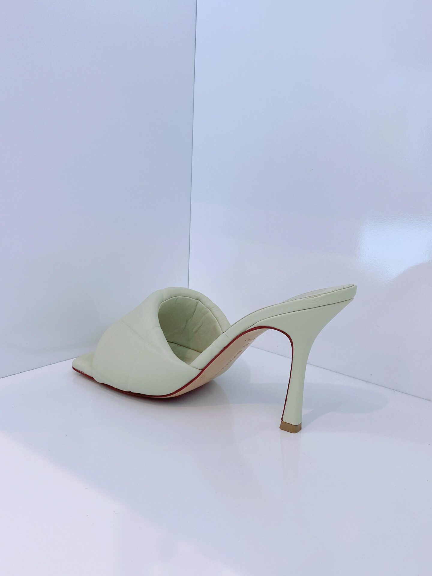 OFF WHITE EMBOSSED LIDO MULES 40