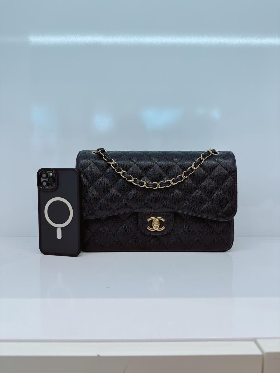 BLACK CAVIAR LEATHER JUMBO CLASSIC DOUBLE FLAP BAG