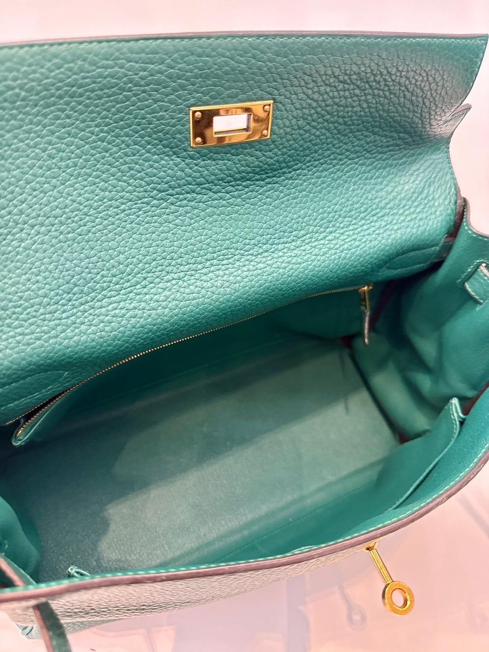 MALACHITE KELLY 32 RETOURNE TOGO LEATHER GOLD HARDWARE