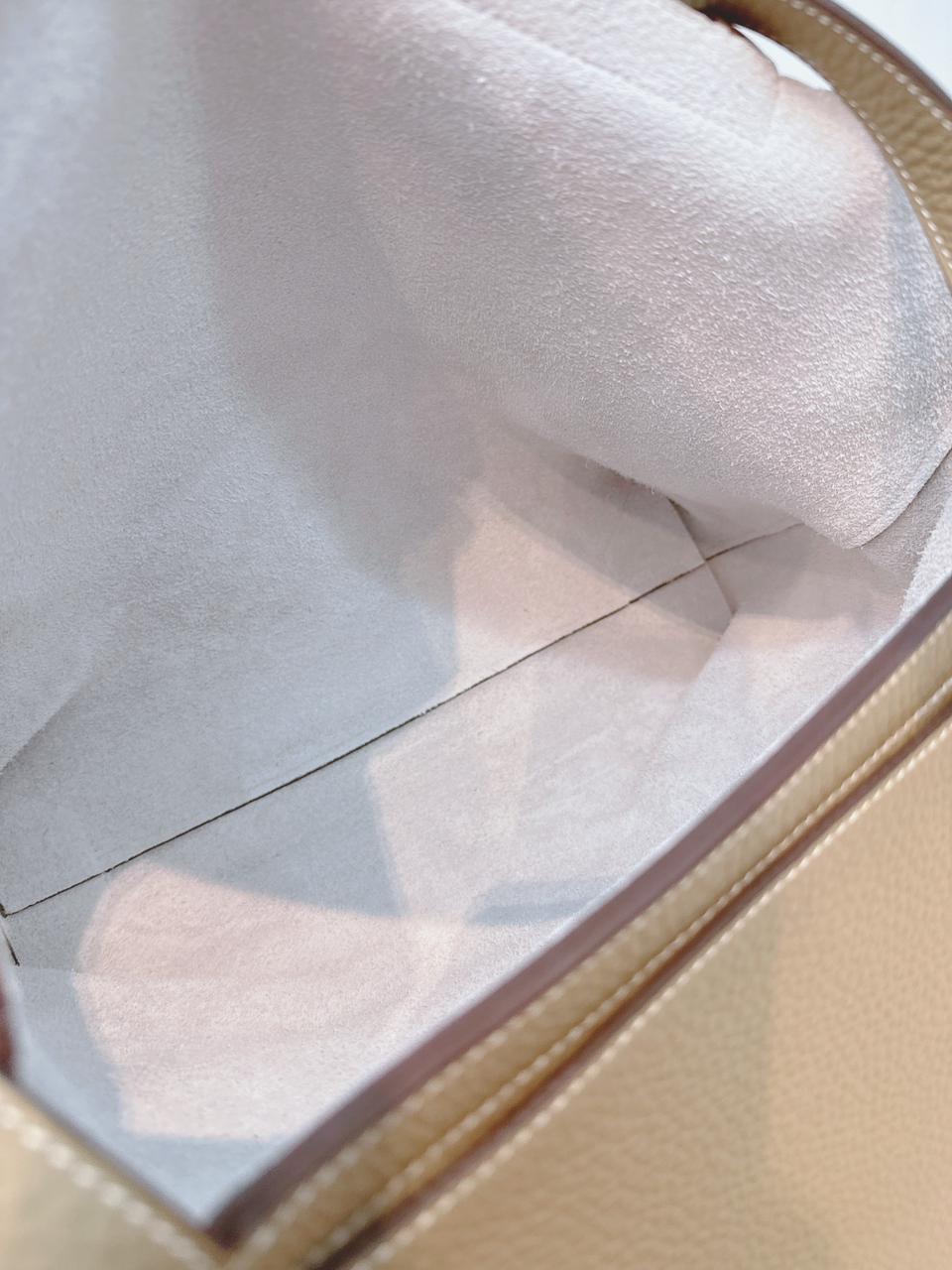 CABASELLIER 31 TAURILLON CLEMENCE HANDBAG NEW WHITE ETOUPE