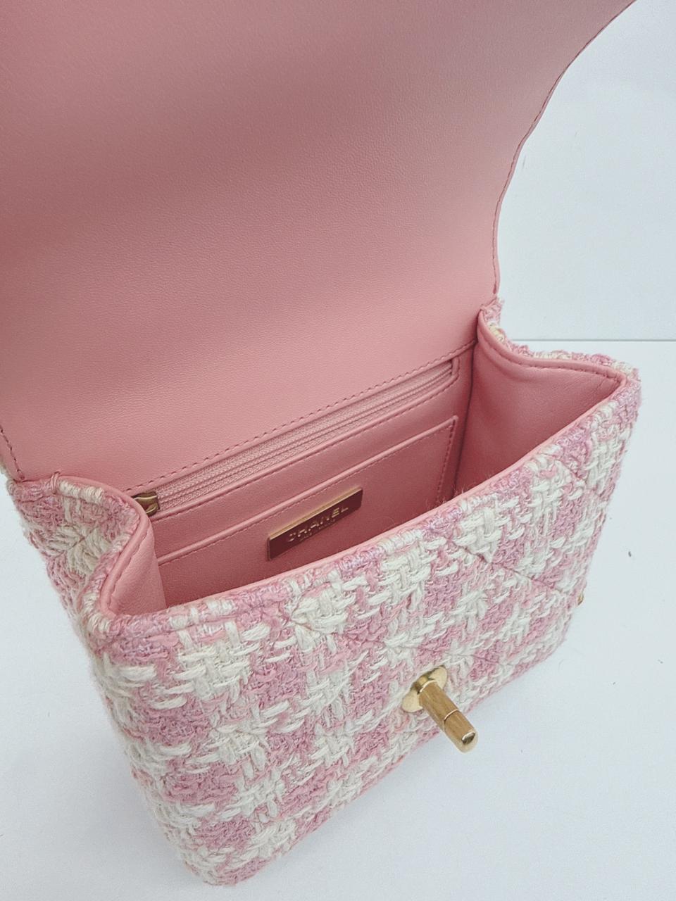 PINK ECRU TWEED HANDLE CRUSH FLAP BAG