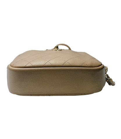 BEIGE GOATSKIN QUILTED SMALL CASUAL TRIP CAMERA CASE