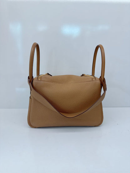 BISCUIT LINDY 26 CLEMENCE BULL CALFSKIN GOLD HARDWARE