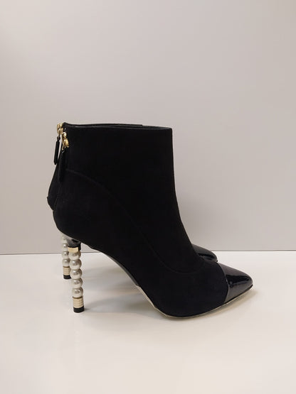 BLACK SUEDE & PATENT LEATHER  PEARL ANKLE BOOTS
