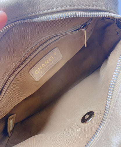 BEIGE GOATSKIN QUILTED SMALL CASUAL TRIP CAMERA CASE