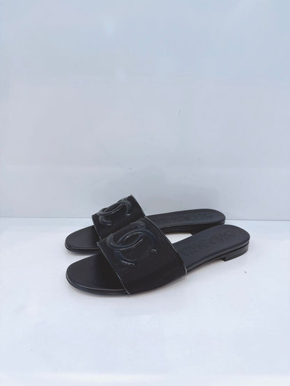 BLACK MESH  MESH LEATHER CC LOGO MULES SLIDES FLATS SANDALS 40C