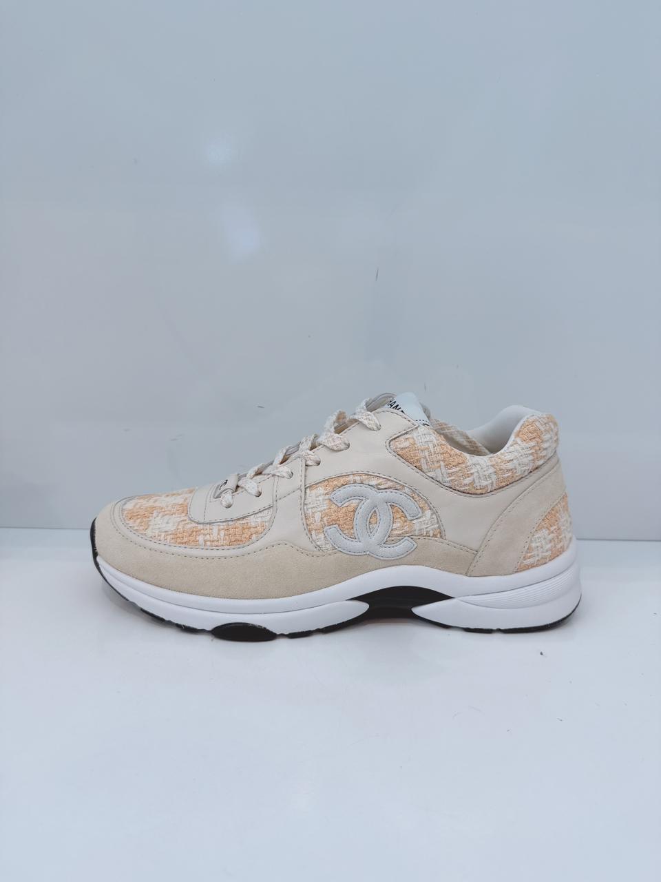 LIGHT ORANGE AND ECRU TWEED SUEDE CALFSKIN WOMENS CC SNEAKERS 41