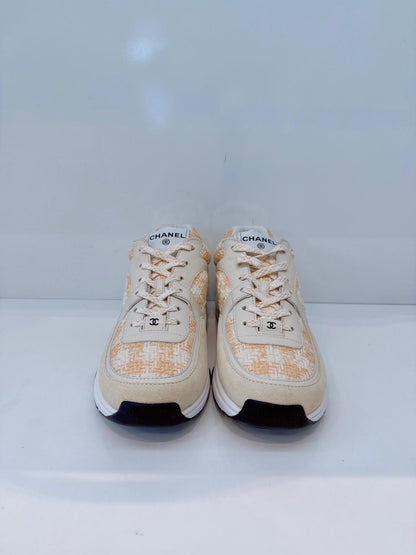 LIGHT ORANGE AND ECRU TWEED SUEDE CALFSKIN WOMENS CC SNEAKERS 41
