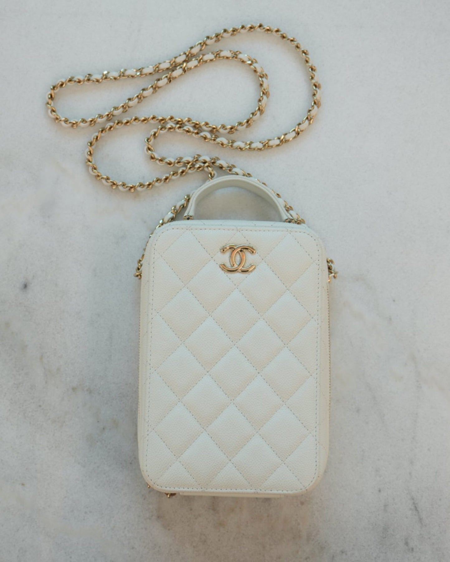 WHITE CAVIAR CC ZIP AROUND TOP HANDLE VERTICAL VANITY CASE