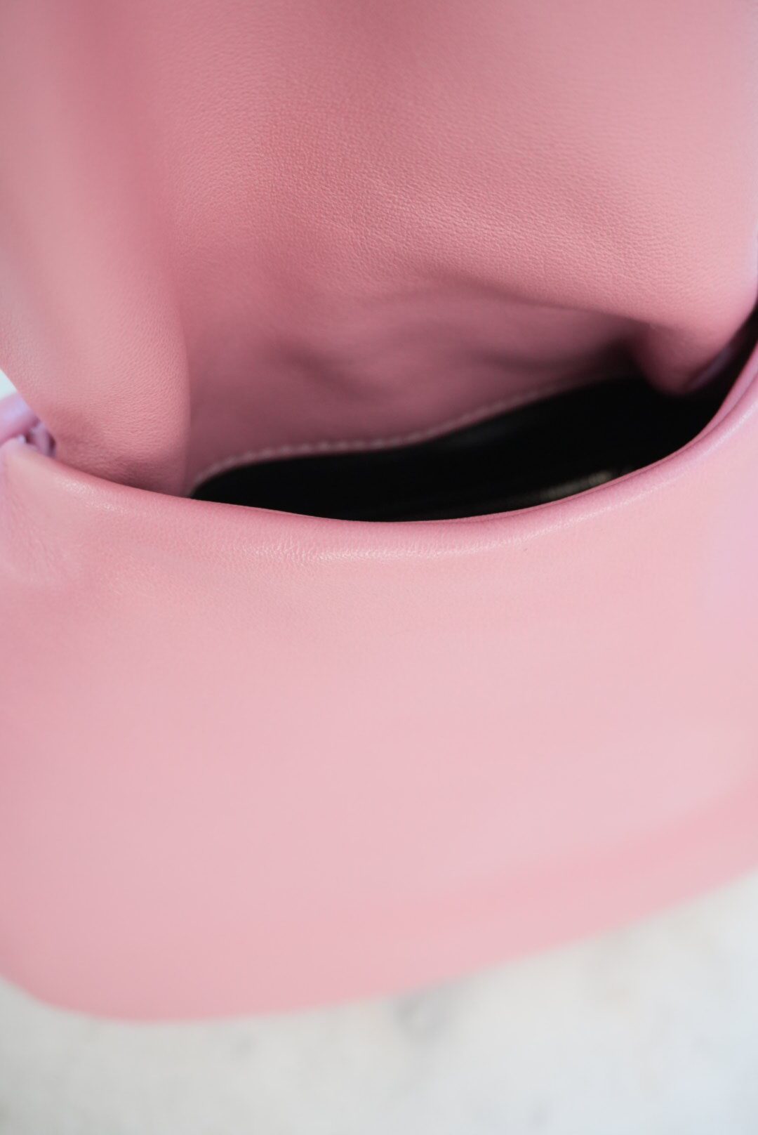 PINK SPHERE LEATHER POUCH BAG