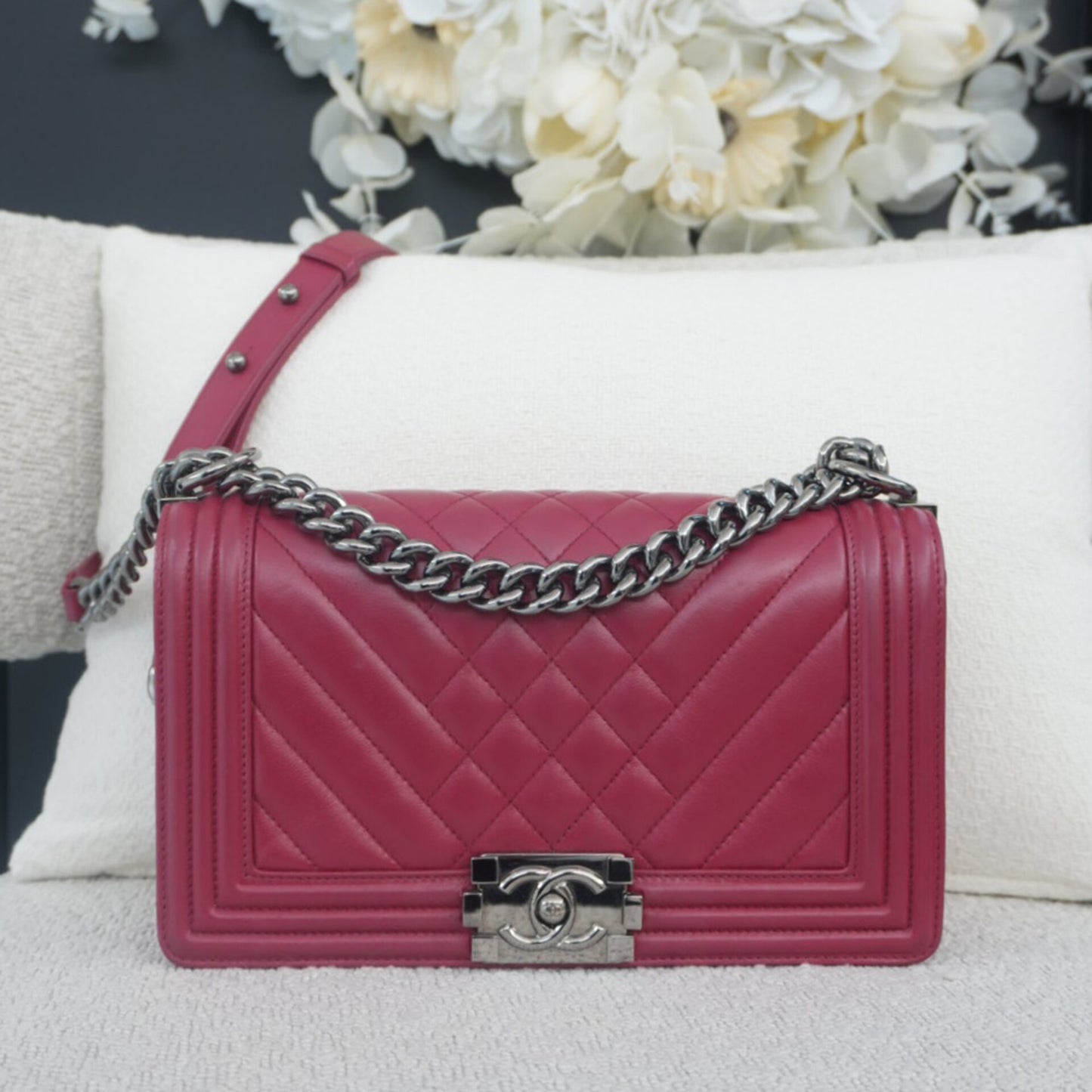 DARK PINK CHEVRON CALFSKIN LEATHER MEDIUM BOY FLAP BAG RUTHENIUM HARDWARE