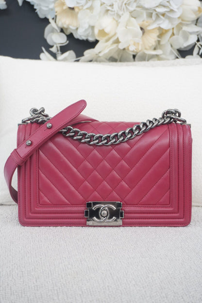 DARK PINK CHEVRON CALFSKIN LEATHER MEDIUM BOY FLAP BAG RUTHENIUM HARDWARE