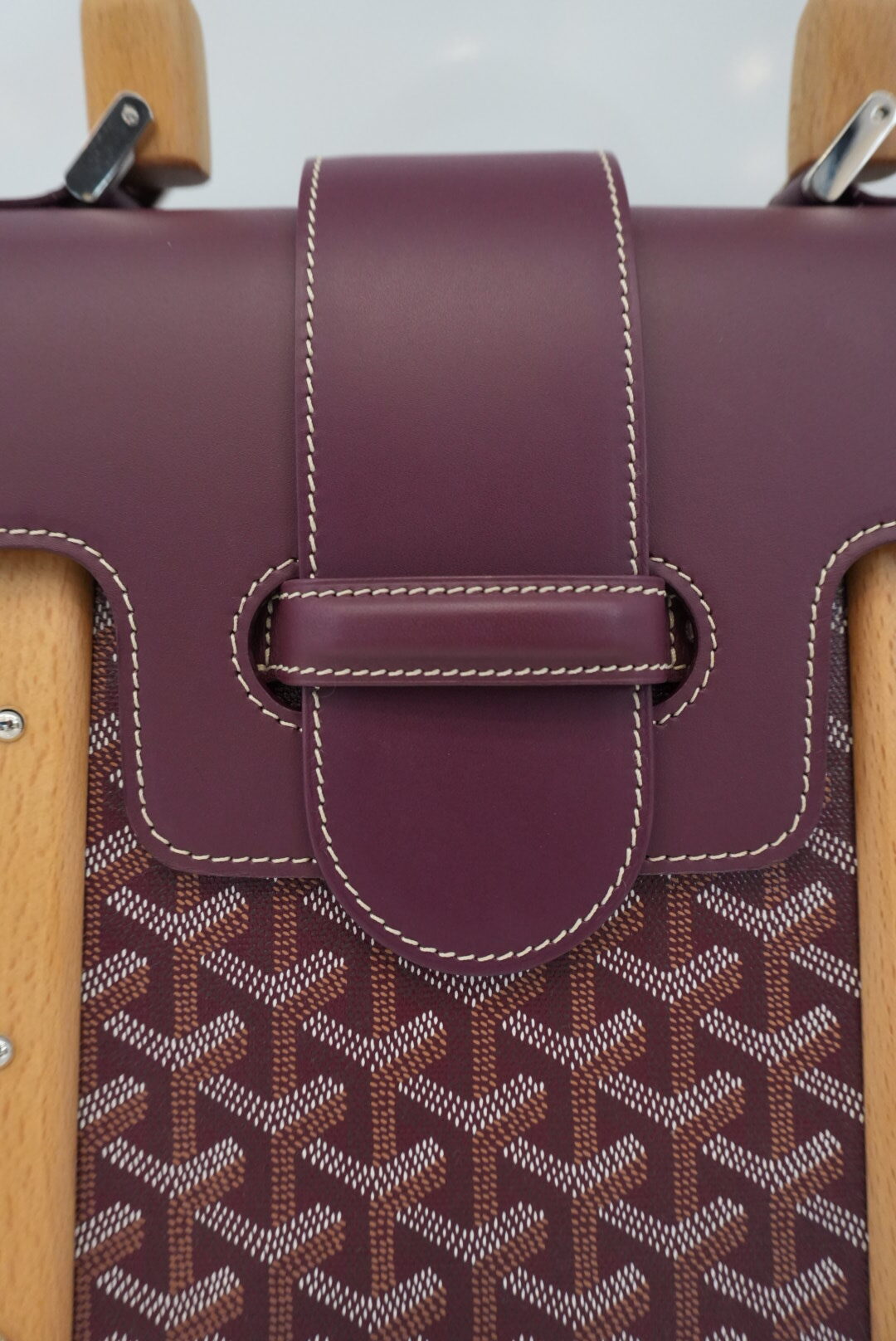 BURGUNDY GOYARDINE COATED CANVAS AND LEATHER SAIGON MM TOP HANDLE BAG