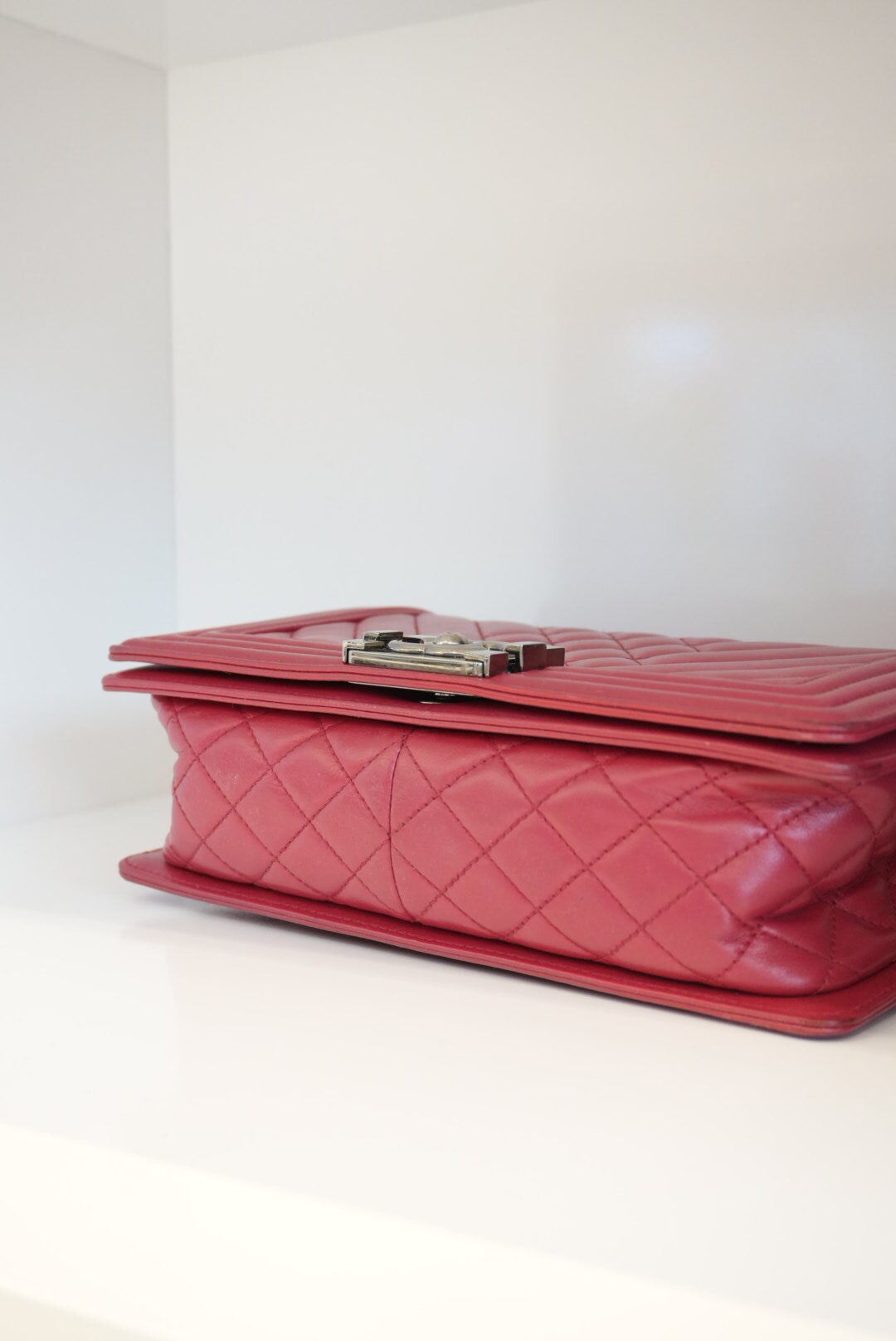 DARK PINK CHEVRON CALFSKIN LEATHER MEDIUM BOY FLAP BAG RUTHENIUM HARDWARE