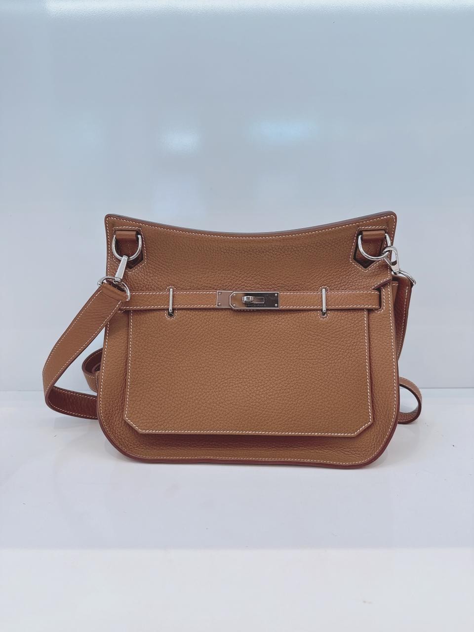 GOLD CLEMENCE LEATHER JYPSIERE 28 PALLADIUM HARDWARE BAG