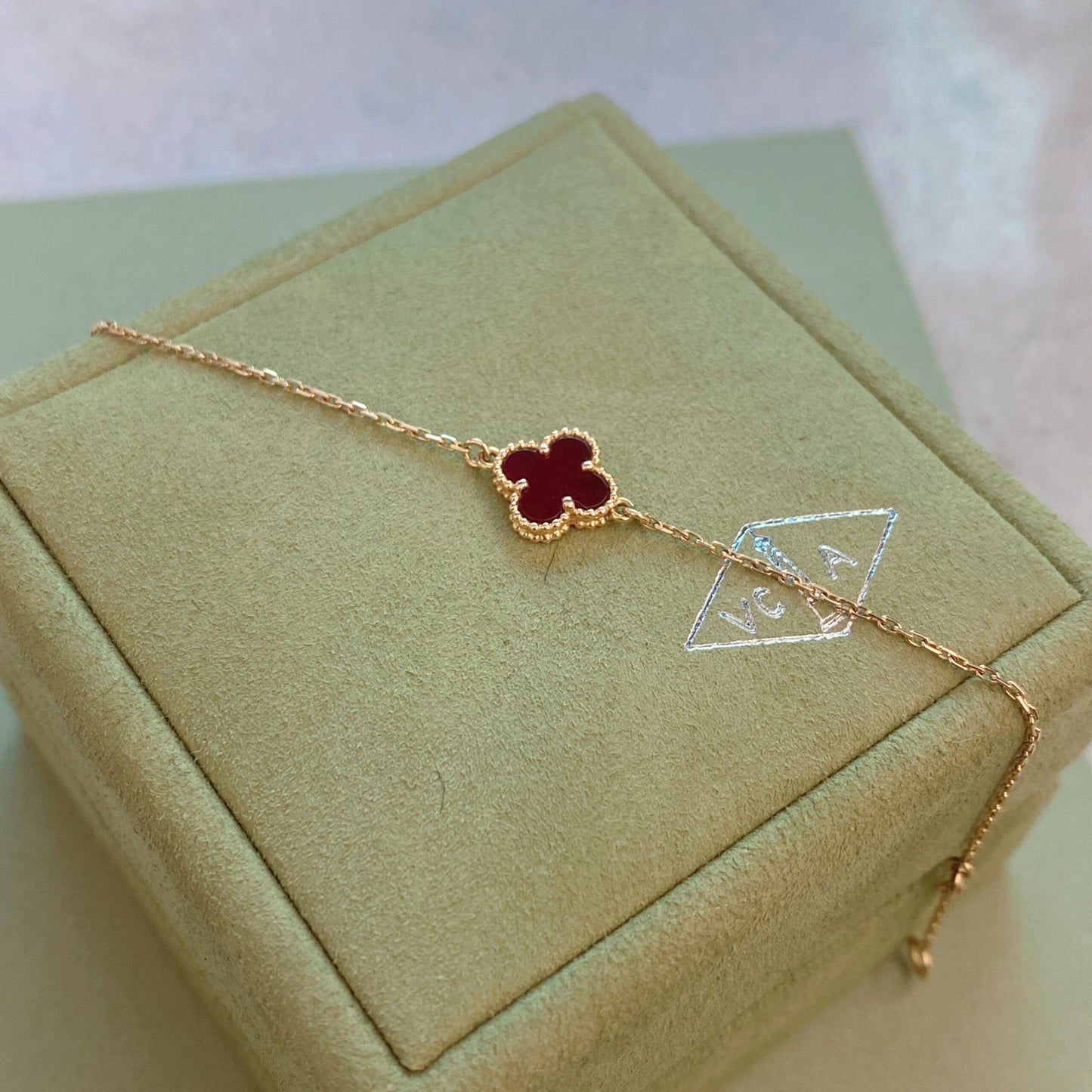 SWEET ALHAMBRA CARNELIAN 18K ROSE GOLD BRACELET