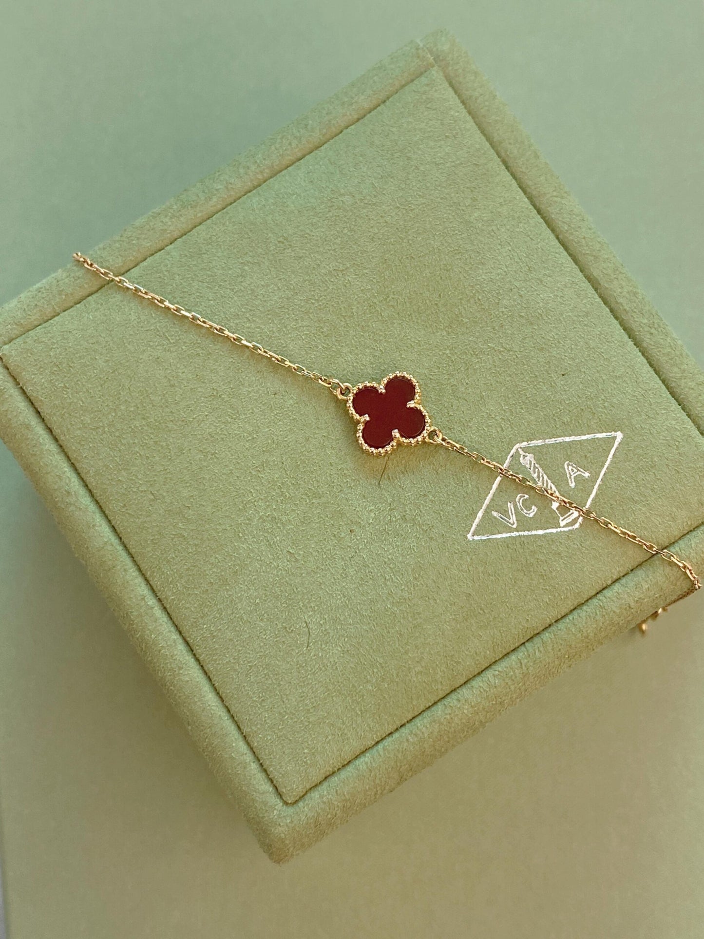SWEET ALHAMBRA CARNELIAN 18K ROSE GOLD BRACELET