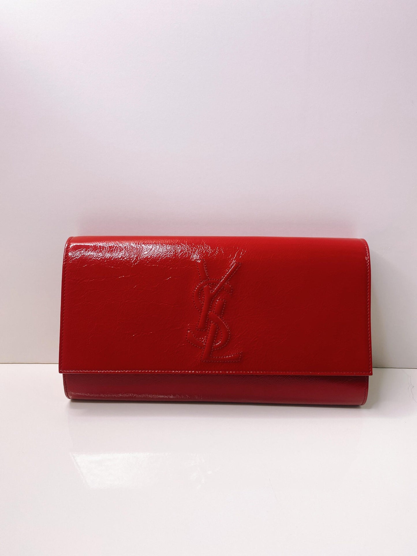 RED PATENT LEATHER BELLE DE JOUR FLAP CLUTCH