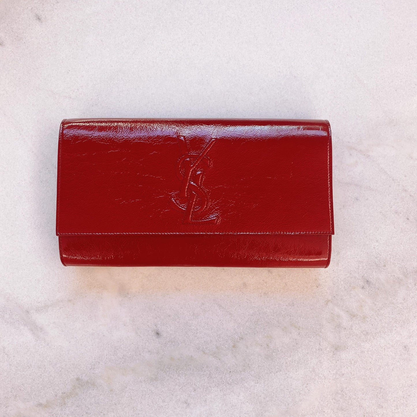 RED PATENT LEATHER BELLE DE JOUR FLAP CLUTCH