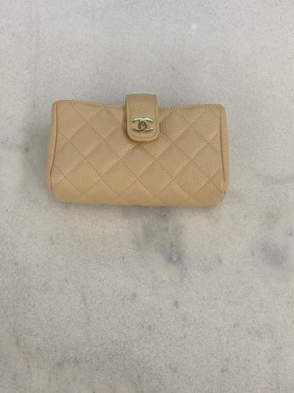 BEIGE QUILTED CAVIAR LEATHER CC O-MINI PHONE HOLDER CLUTCH