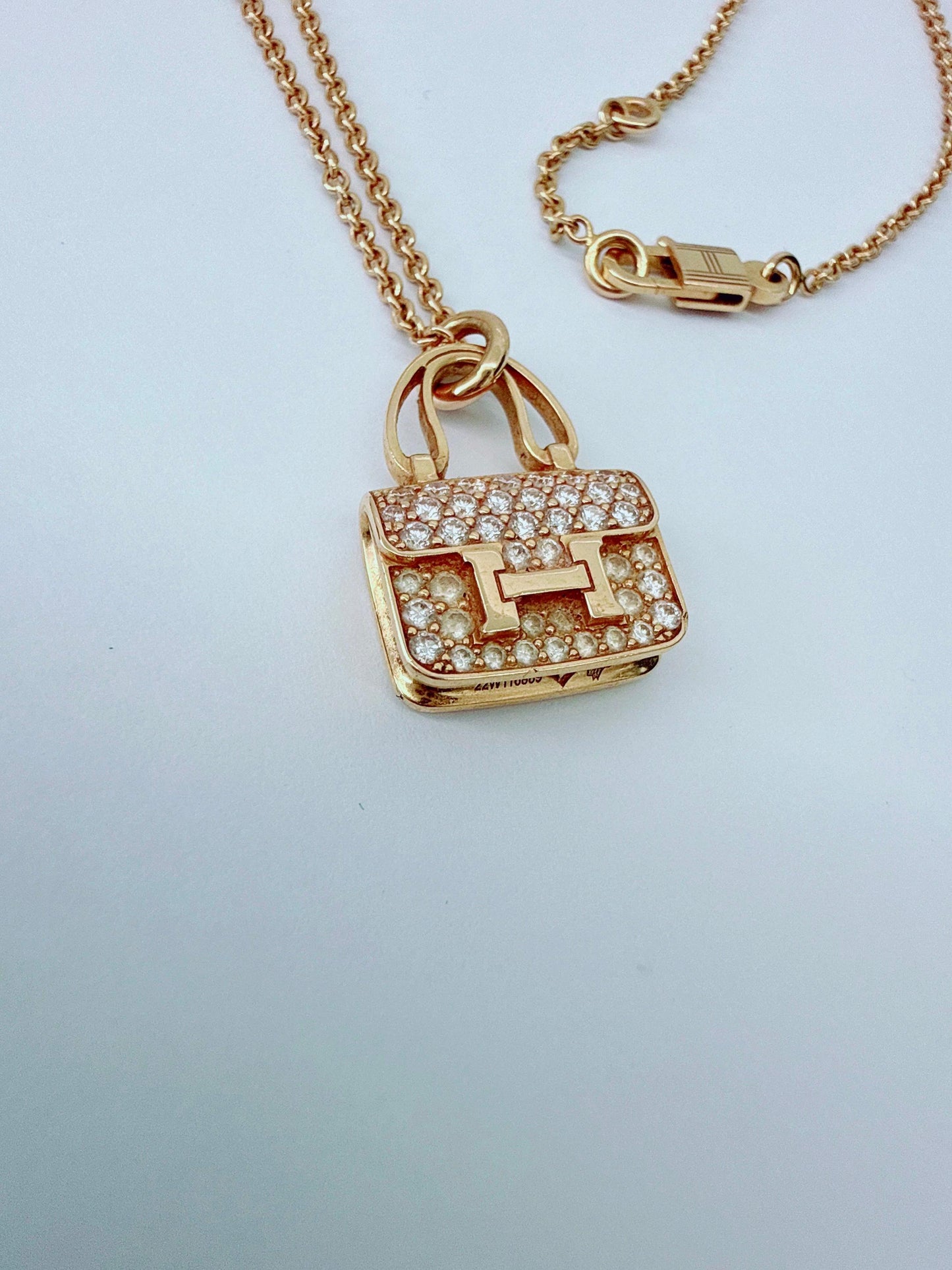 18K ROSE GOLD DIAMOND CONSTANCE PENDANT NECKLACE AND AMULETTES CONSTANCE BRACELET  SET
