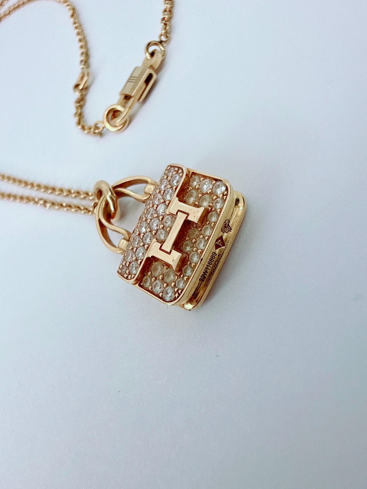 18K ROSE GOLD DIAMOND CONSTANCE PENDANT NECKLACE AND AMULETTES CONSTANCE BRACELET  SET