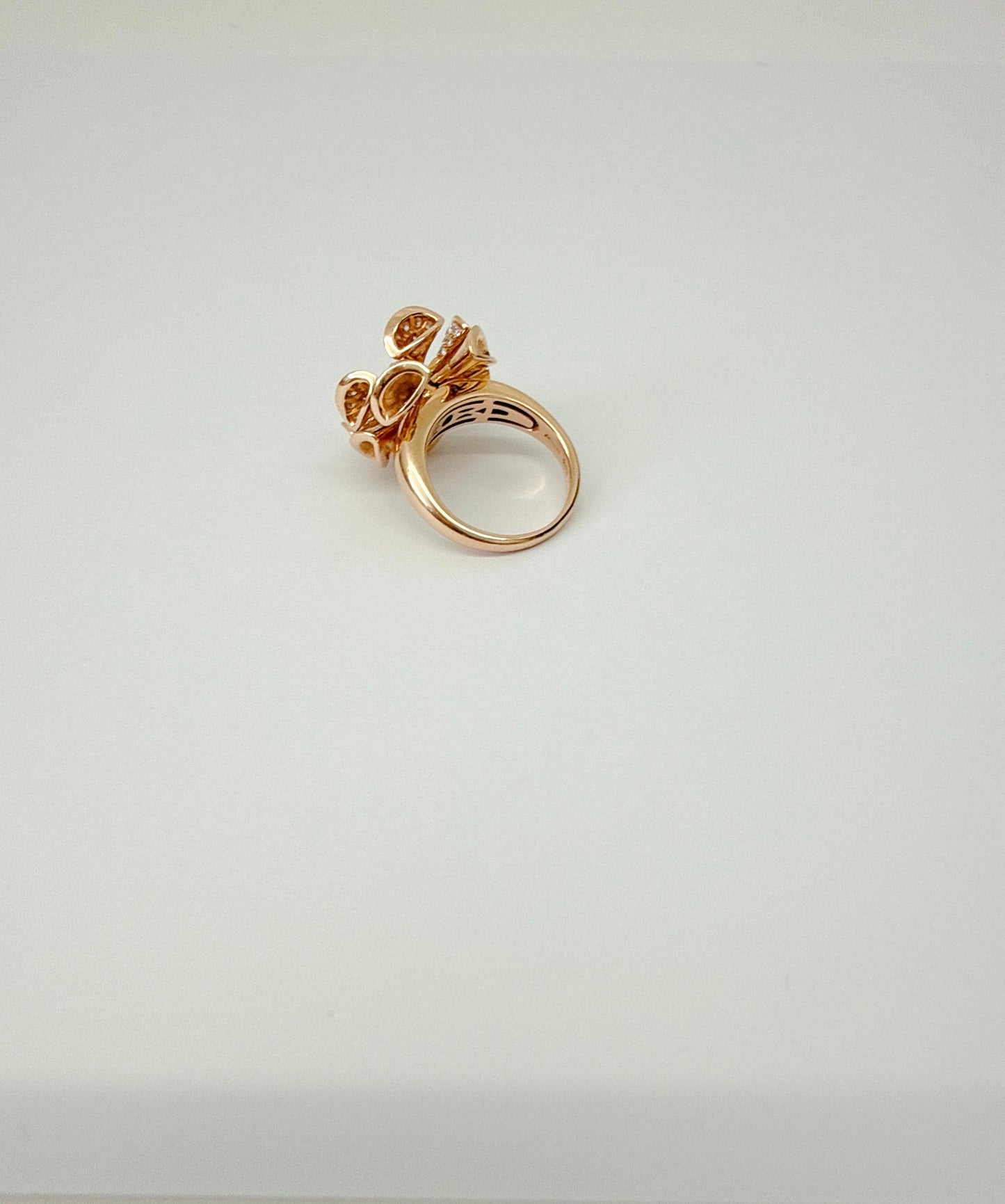 18K ROSE GOLD AND DIAMOND DIVA'S DREAM DIVISSIMA EARCLIPS AND DIVA'S DREAM RING