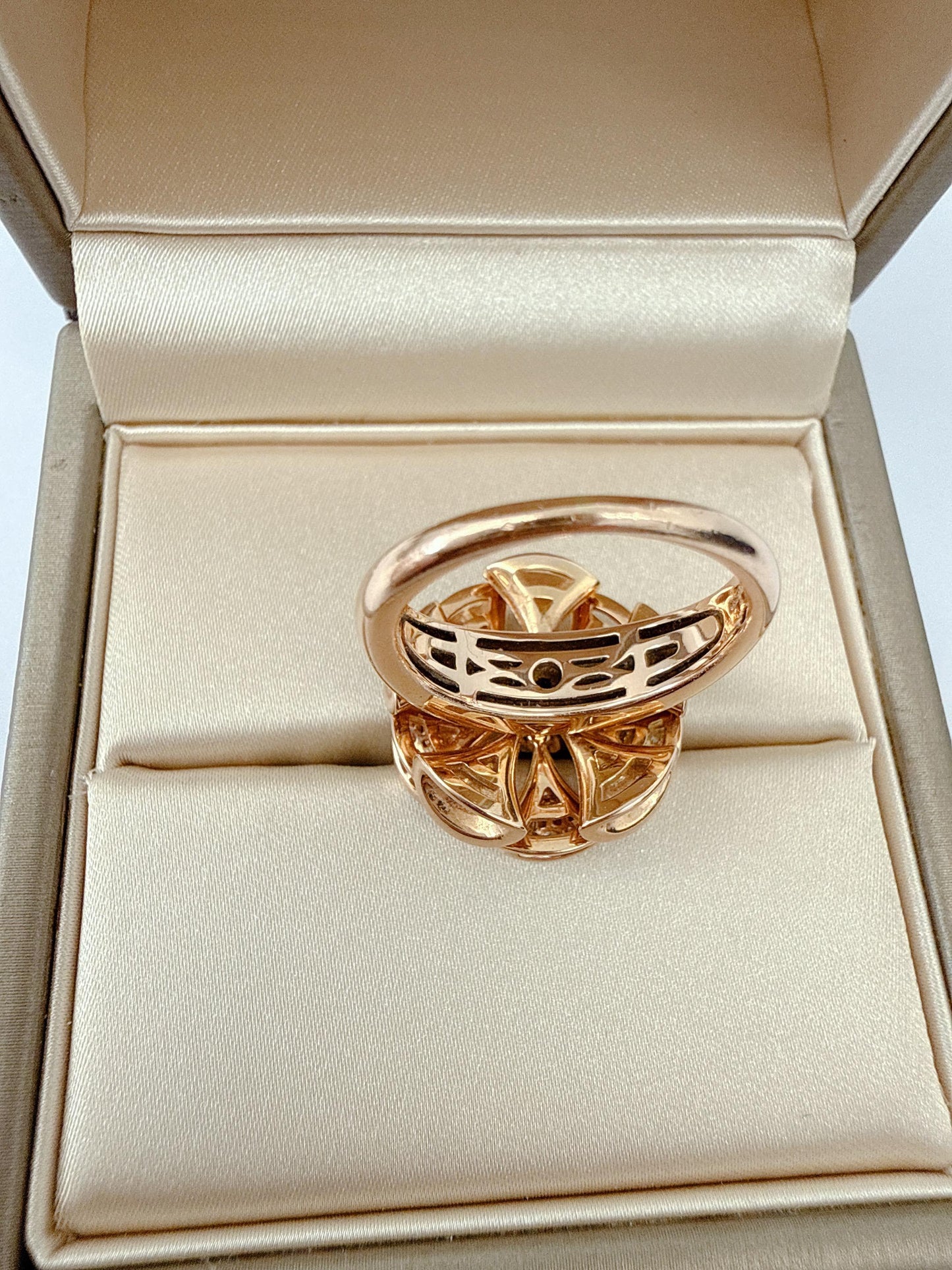 18K ROSE GOLD AND DIAMOND DIVA'S DREAM DIVISSIMA EARCLIPS AND DIVA'S DREAM RING