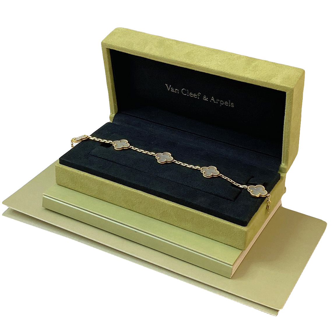 VINTAGE ALHAMBRA MOTHER OF PEARL 18K YELLOW GOLD 5 MOTIF BRACELET
