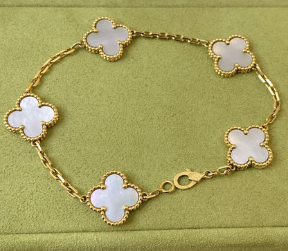 VINTAGE ALHAMBRA MOTHER OF PEARL 18K YELLOW GOLD 5 MOTIF BRACELET