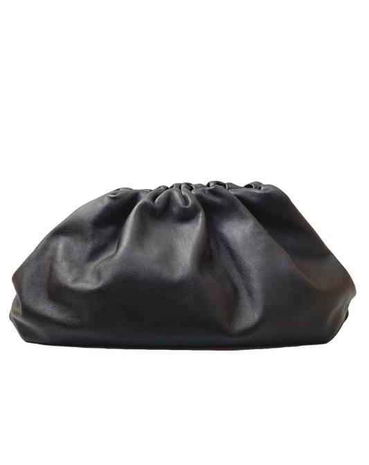 BLACK LEATHER TEEN POUCH