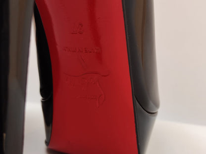 BLACK PATENT ROLANDO PUMPS