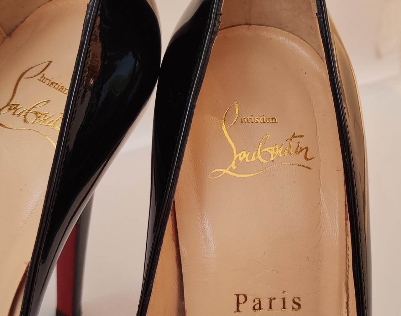 BLACK PATENT ROLANDO PUMPS