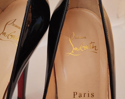 BLACK PATENT ROLANDO PUMPS