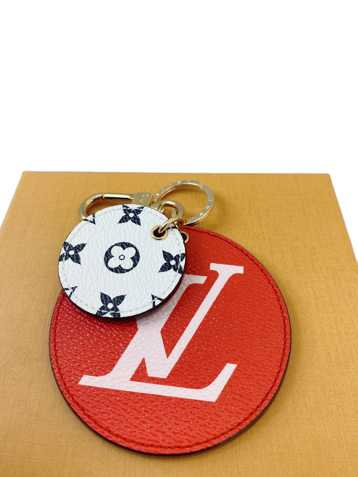 ROUND ILLUSTRE KEYCHAIN LIMITED EDITION COLORED MONOGRAM GIANT