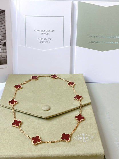 VINTAGE ALHAMBRA CARNELIAN 18K YELLOW GOLD 10 MOTIF STATION NECKLACE