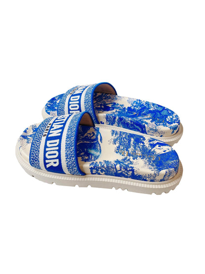 BLUE/WHITE EMBROIDERED CANVAS TOILE DE JOUY DWAY SLIDES 36.5