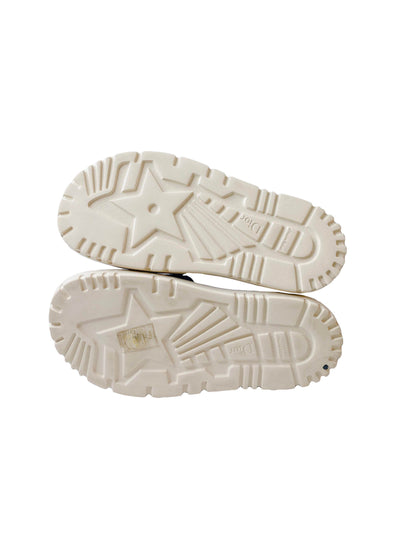 BLUE/WHITE EMBROIDERED CANVAS TOILE DE JOUY DWAY SLIDES 36.5