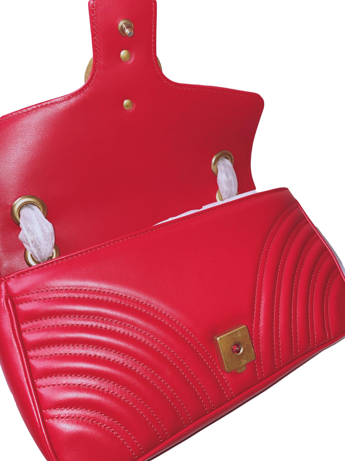 GG MARMONT SMALL MATELASSÉ SHOULDER BAG