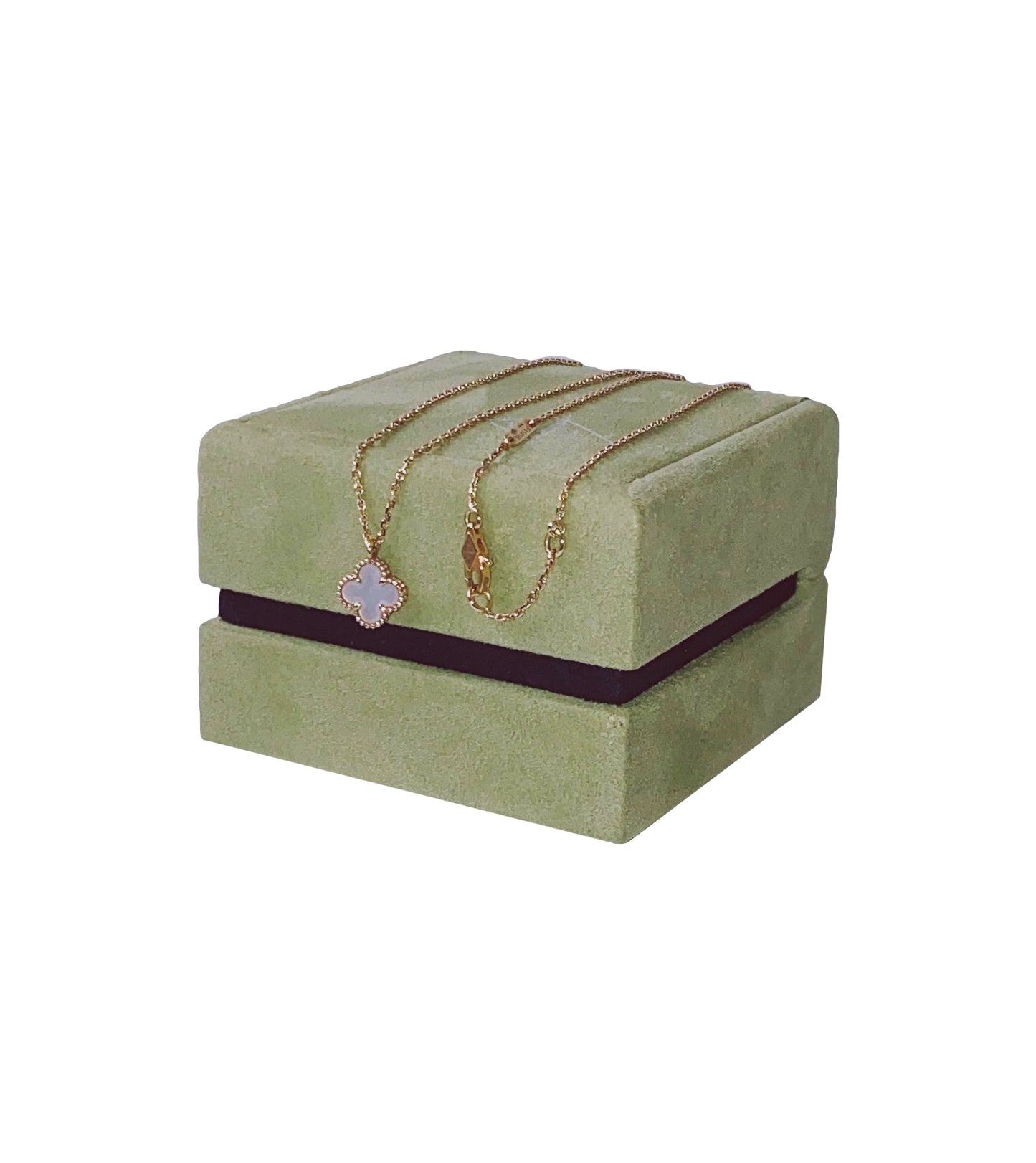 18K YELLOW GOLD AND MOTHER OF PEARL SWEET ALHAMBRA PENDANT