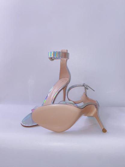 SILVER METALLIC ANKLE STRAP HEELS  40