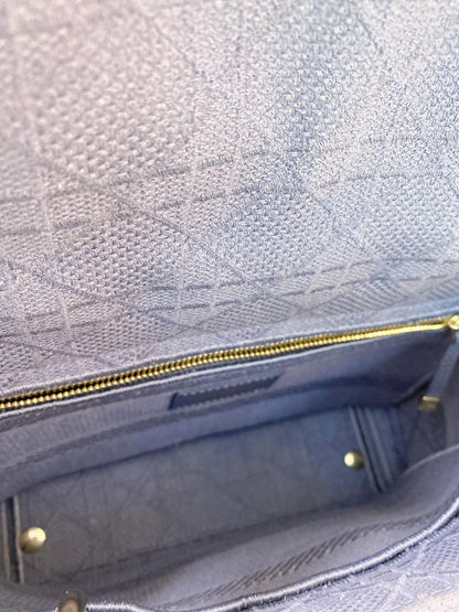 LIGHT BLUE EMBROIDERYCANNAGE MEDIUM LADY -LITE HANDBAG