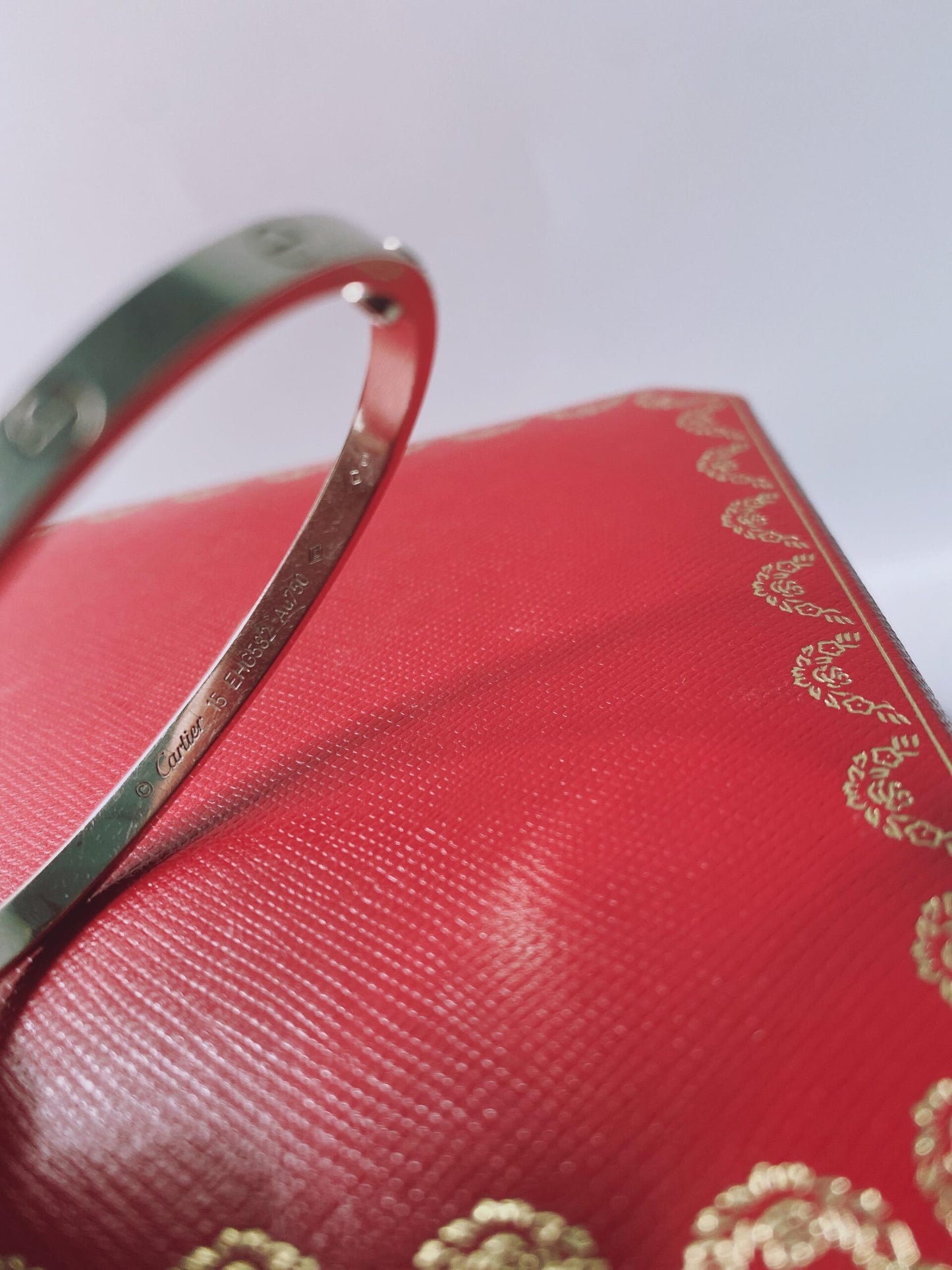 18K WHITE GOLD LOVE BRACELET, SMALL MODEL 15