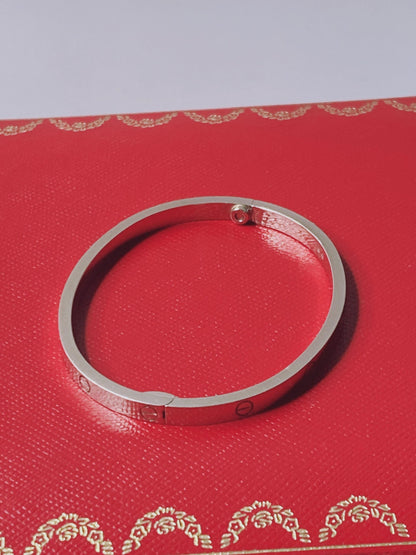 18K WHITE GOLD LOVE BRACELET, SMALL MODEL 15