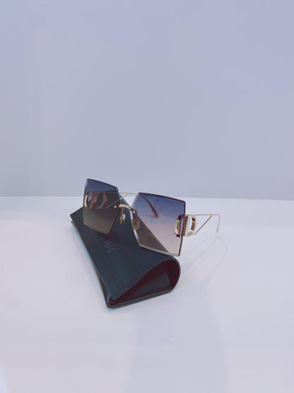 30MONTAIGNE S7U GRADIENT PURPLE TO BLUE SQUARE SUNGLASSES