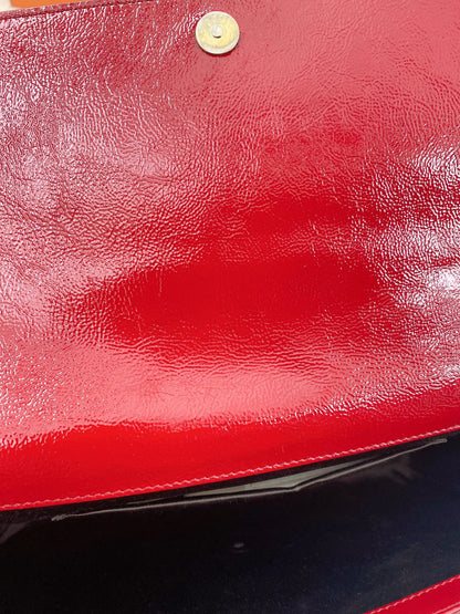 RED PATENT LEATHER BELLE DE JOUR FLAP CLUTCH
